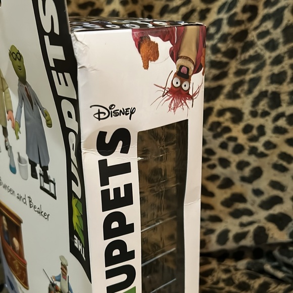 Muppets Bunsen and Beaker Action Figures - Picture 10 of 13